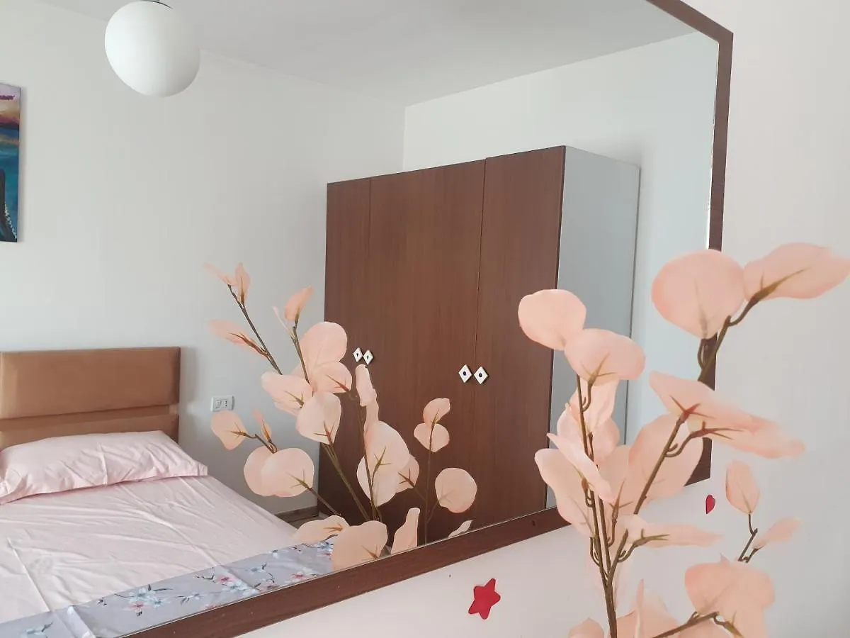 Apartment In The Heart Of Tirana , Bllok Albanië